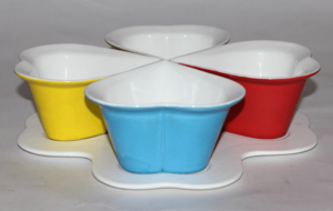 5 Pcs Snack Set ( 4 Pcs Heart Shape Bowls With Tray) Porcelain